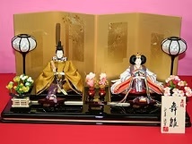 ひな人形